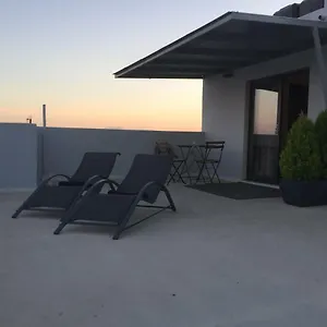 Stylish Seaview Rooftop Gasthof